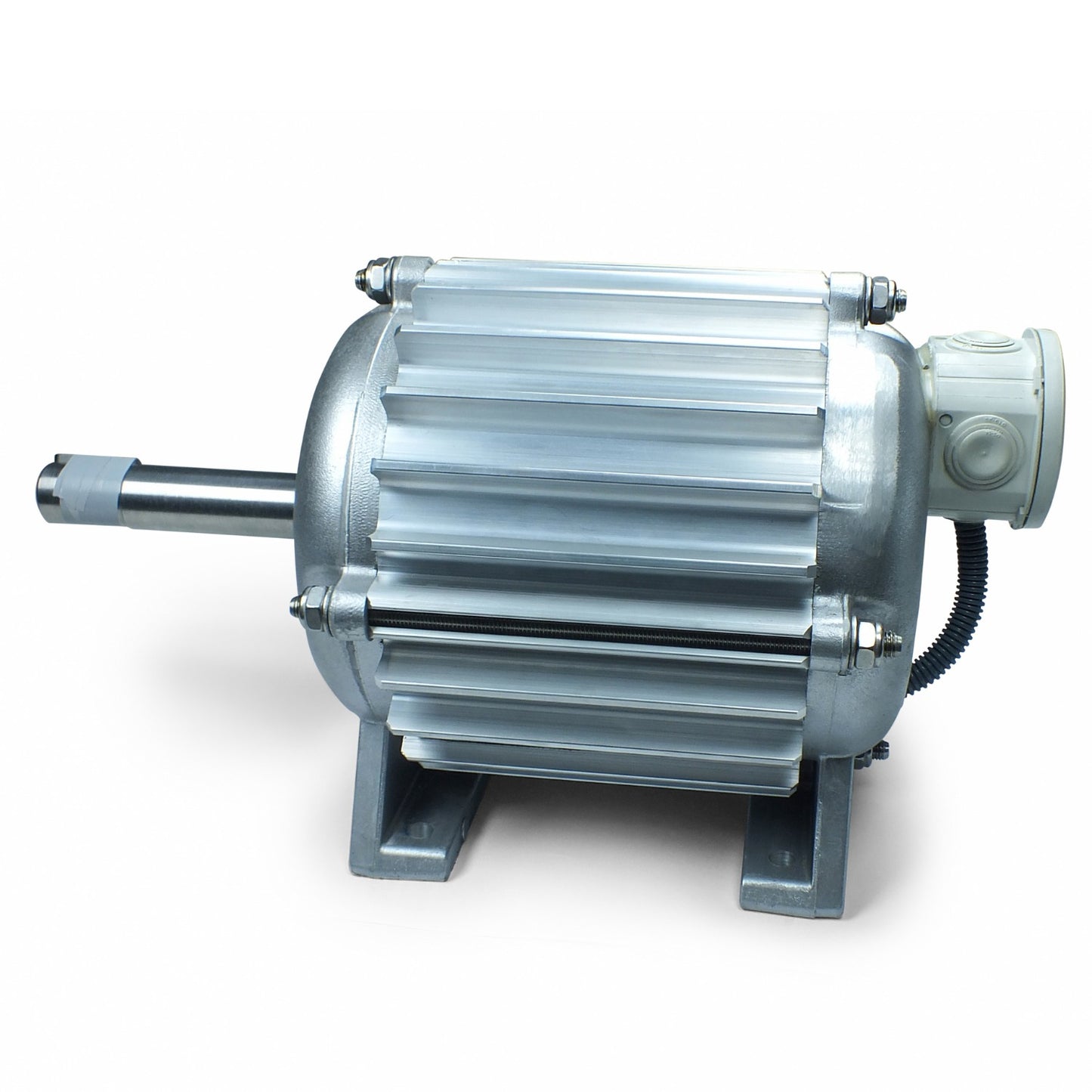 İSTA BREEZE Alternatör 2KW 48V Veya 350V Düşük Devir (Heli 2.0)